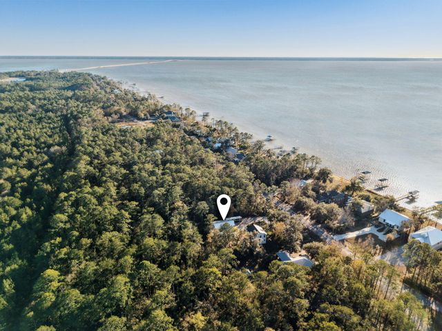 1763 Bay Grove Road, Freeport, FL 32439