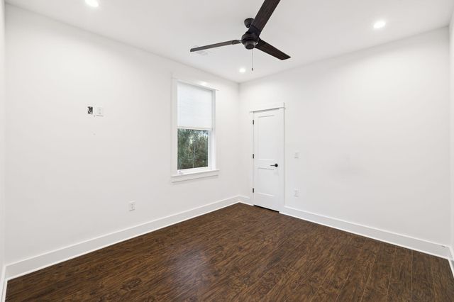 1763 Bay Grove Road, Freeport, FL 32439