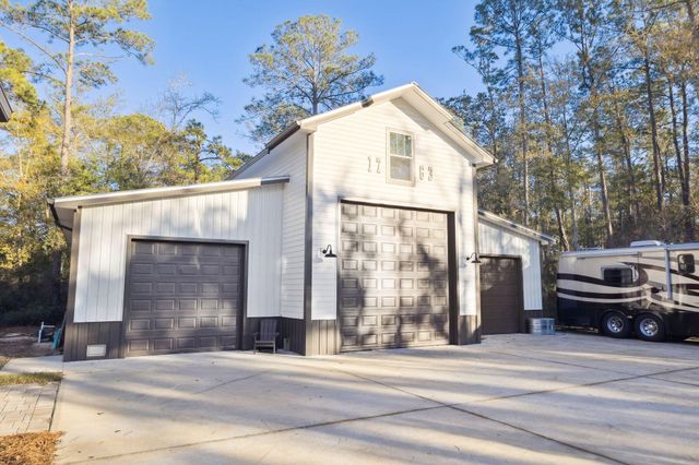 1763 Bay Grove Road, Freeport, FL 32439