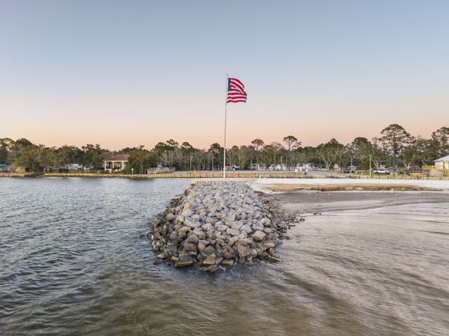 1763 Bay Grove Road, Freeport, FL 32439