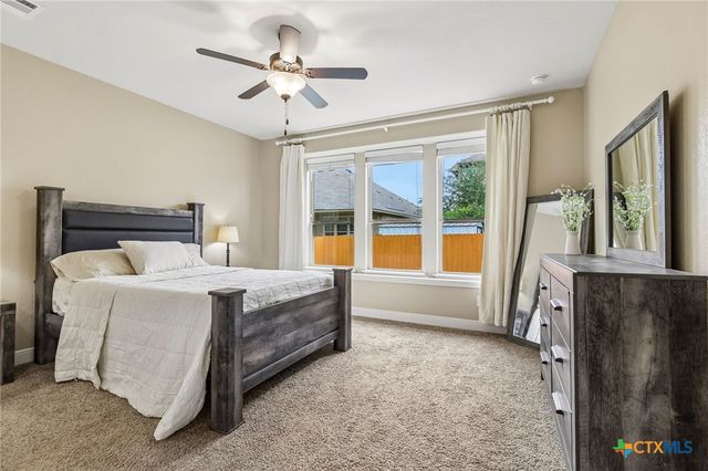 527 Pecan Forest, New Braunfels, TX 78130