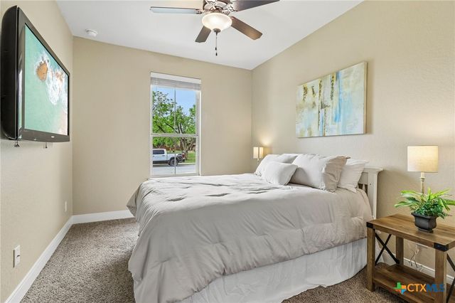 527 Pecan Forest, New Braunfels, TX 78130