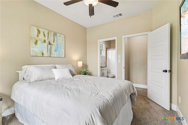 527 Pecan Forest, New Braunfels, TX 78130