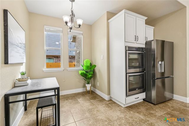527 Pecan Forest, New Braunfels, TX 78130