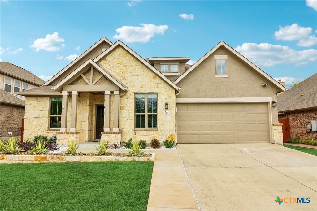 527 Pecan Forest, New Braunfels, TX 78130