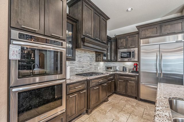 17515 W Bremonds Bend Court, Cypress, TX 77433