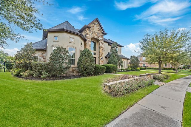 17515 W Bremonds Bend Court, Cypress, TX 77433