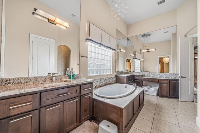 17515 W Bremonds Bend Court, Cypress, TX 77433