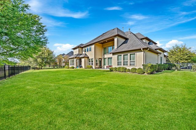 17515 W Bremonds Bend Court, Cypress, TX 77433