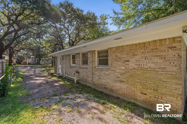 108 Mohawk Street, Mobile, AL 36606