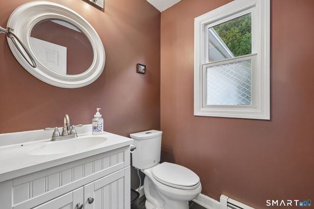 8 Birchview Drive, Ellington, CT 06029