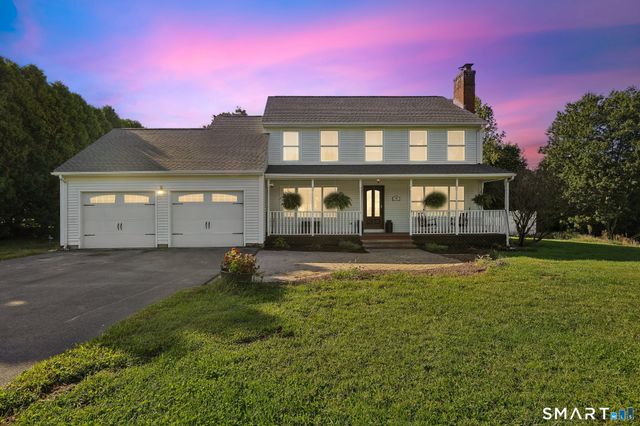 8 Birchview Drive, Ellington, CT 06029