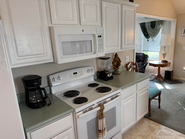 5323 Blossom Ridge, Fort Wayne, IN 46835