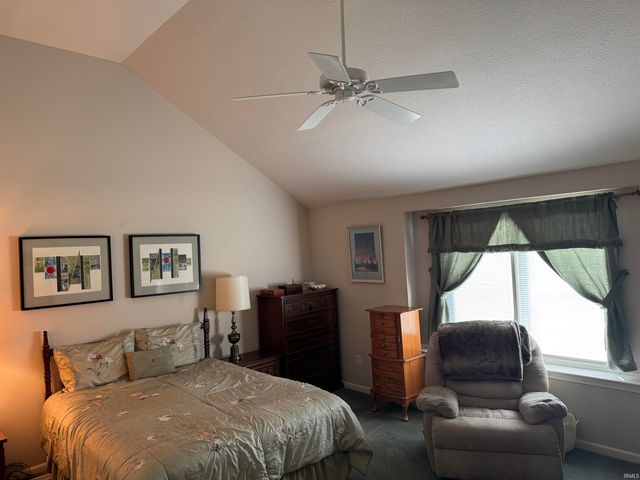 5323 Blossom Ridge, Fort Wayne, IN 46835