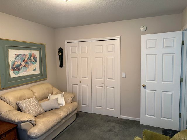 5323 Blossom Ridge, Fort Wayne, IN 46835