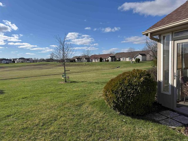 5323 Blossom Ridge, Fort Wayne, IN 46835