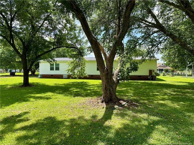 142 Phillips Drive, Lumberton, NC 28358