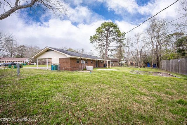 6217 Browning Drive, Ocean Springs, MS 39564