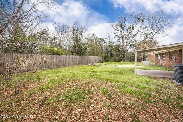 6217 Browning Drive, Ocean Springs, MS 39564