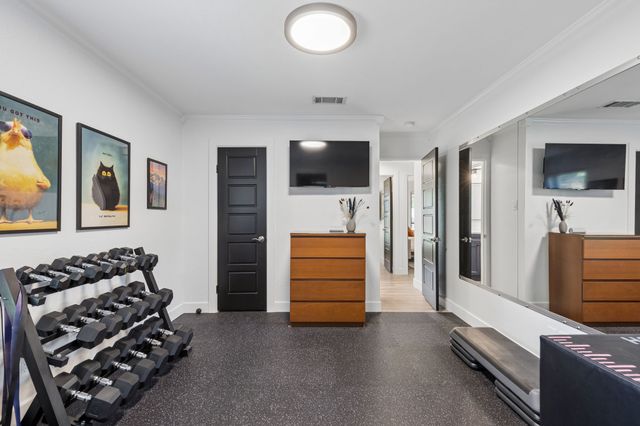 1114 Normandy Drive, Grapevine, TX 76051