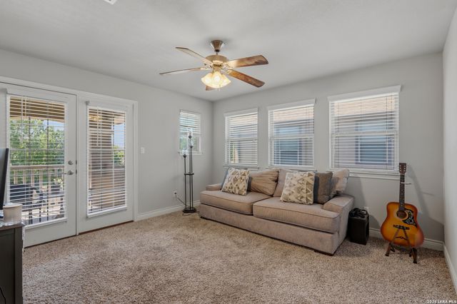 755 Easton, San Marcos, TX 78666