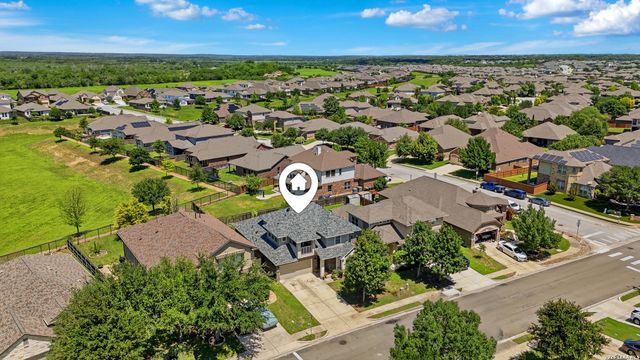 755 Easton, San Marcos, TX 78666