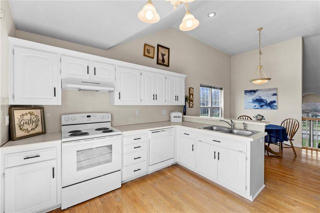 1003 N 1st Street East Street, Louisburg, KS 66053