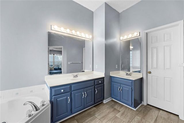 1003 N 1st Street East Street, Louisburg, KS 66053