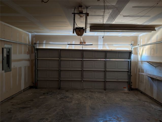 2301 Springmere Drive, Arlington, TX 76012