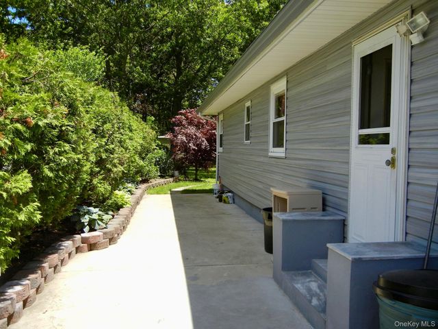 46 Forrest Avenue, Shirley, NY 11967