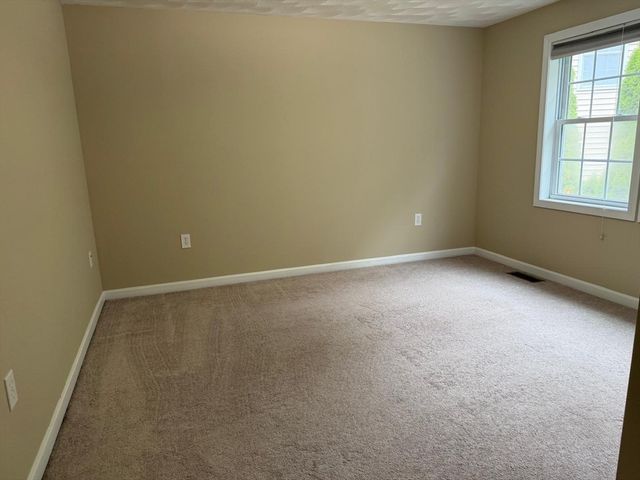 107 Charant Rd, Lowell, MA 01854