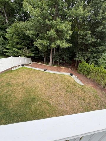 107 Charant Rd, Lowell, MA 01854