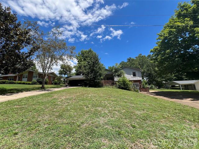 139 Vista Drive, Forest City, NC 28043