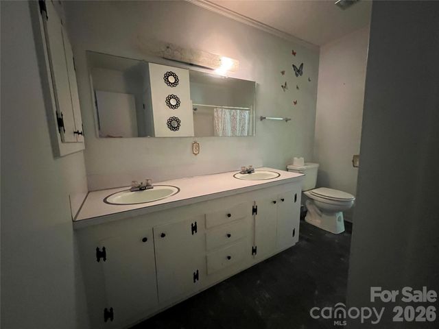 139 Vista Drive, Forest City, NC 28043