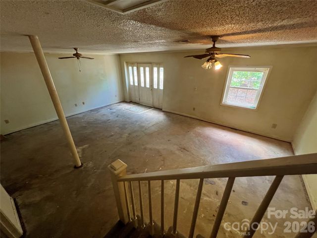 139 Vista Drive, Forest City, NC 28043