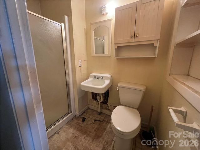 139 Vista Drive, Forest City, NC 28043