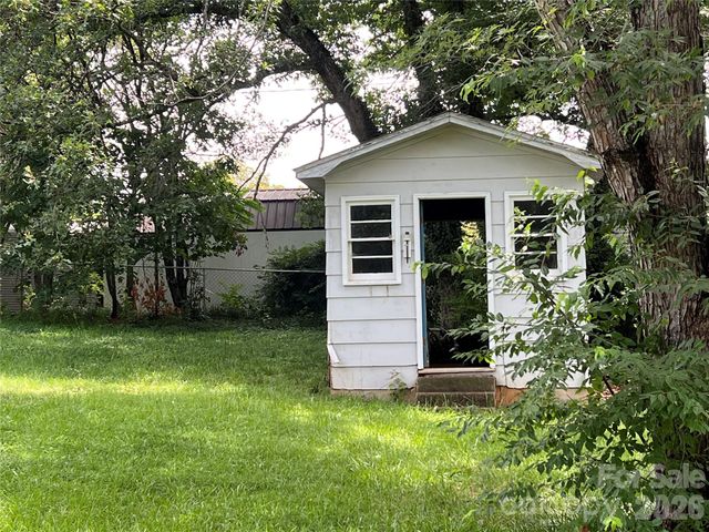 139 Vista Drive, Forest City, NC 28043