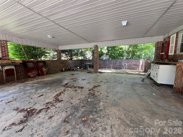 139 Vista Drive, Forest City, NC 28043