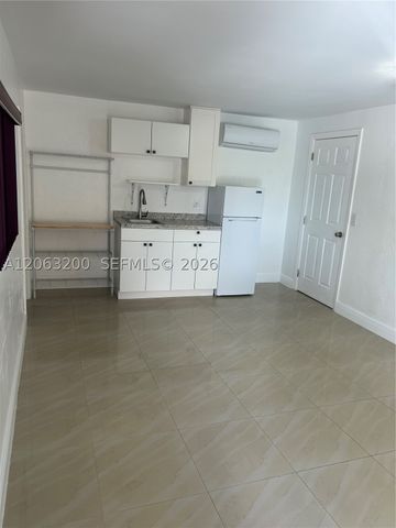 3760 NW 197th St 2, Miami Gardens, FL 33055