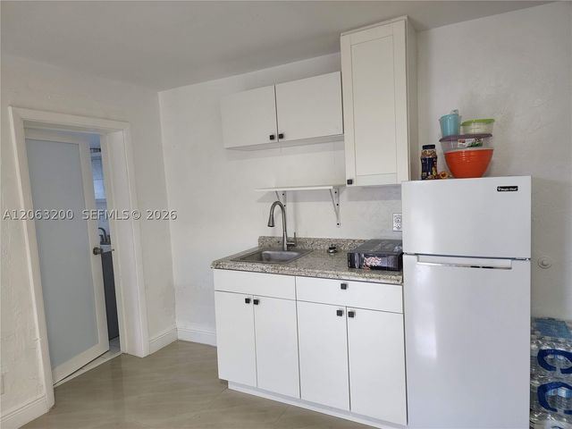 3760 NW 197th St 2, Miami Gardens, FL 33055