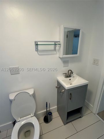 3760 NW 197th St 2, Miami Gardens, FL 33055