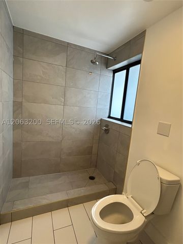 3760 NW 197th St 2, Miami Gardens, FL 33055