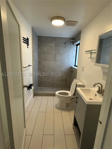 3760 NW 197th St 2, Miami Gardens, FL 33055