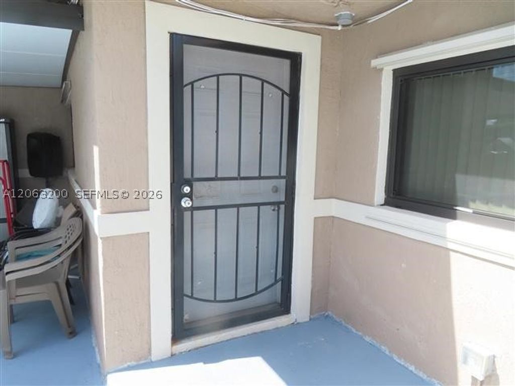 3760 NW 197th St 2, Miami Gardens, FL 33055