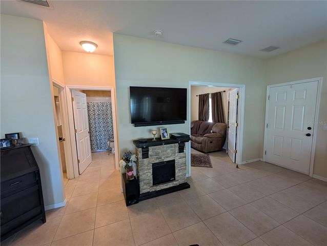 25526 HERITAGE LAKE BOULEVARD, Punta Gorda, FL 33983