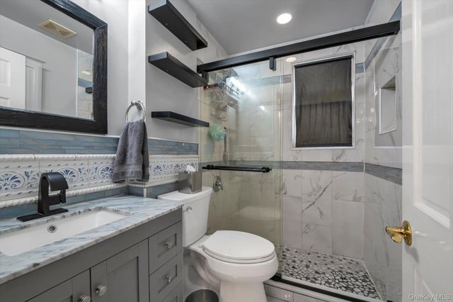 4005 Grace Avenue, Bronx, NY 10466