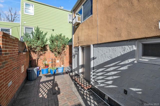 4005 Grace Avenue, Bronx, NY 10466