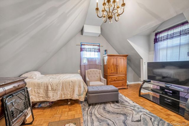 4005 Grace Avenue, Bronx, NY 10466