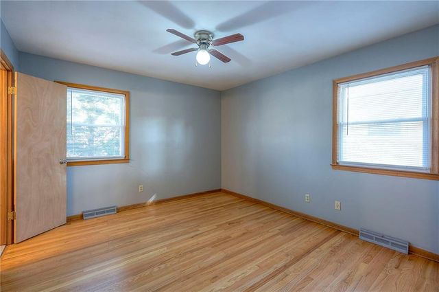 4212 E 105th Street, Kansas City, MO 64137