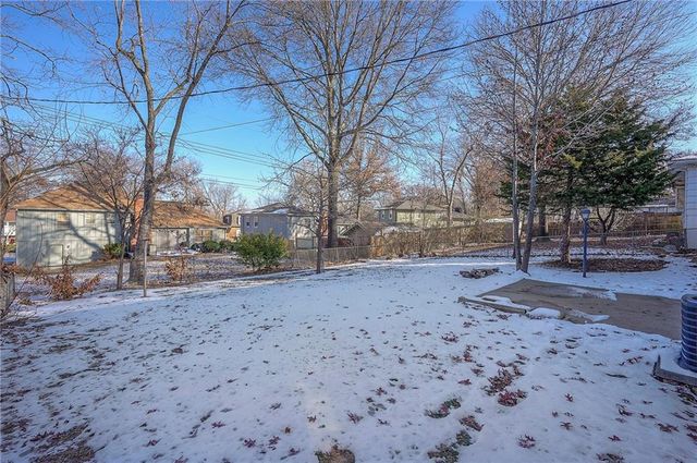 4212 E 105th Street, Kansas City, MO 64137